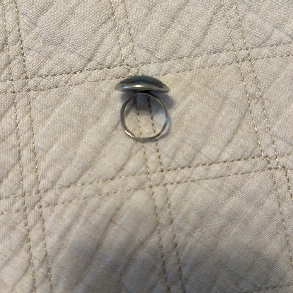 Hand painted adjustable ring - Picture 2 of 3